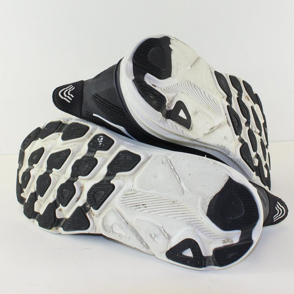 Hoka One One Clifton 9 Athletic Shoes Womens (EU 41.3/US 9.5) - Picture 7 of 9